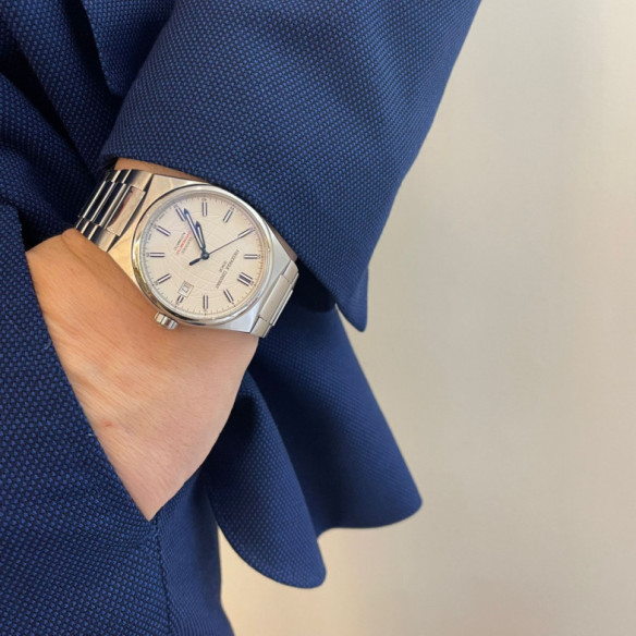 Frederique Constant Highlife Automatic Cosc 39mm - Highlife