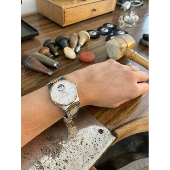 Frederique Constant Highlife Ladies Automatique Heart Beat - Frederique Constant