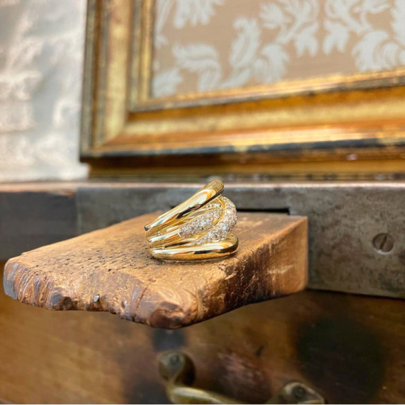 Anillo Oro Diamantes Tierra Ardiente - Génial