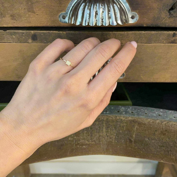 Anillo Mumite Diamantes - Bautismo y joyería de primera comunión
