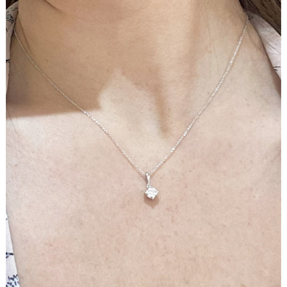 Gardenia Diamonds Necklace 0.10 White Gold - Diamond pendants