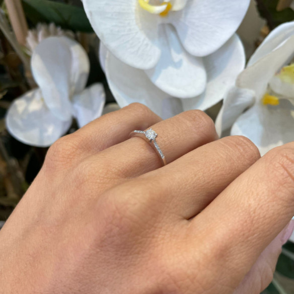 Anillo Compromiso Venus 0.37 - Talla Brillante