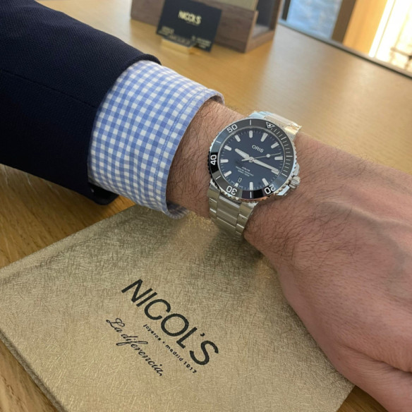 Oris Aquis Date - Oris Aquis