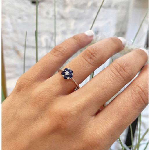 Ring Flower Sapphire Mini Details - Anelli zaffiro 2