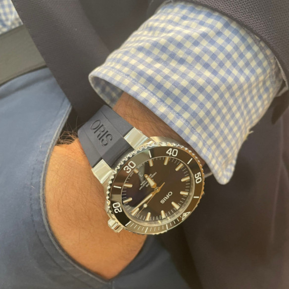 Oris Aquis Date - Oris Aquis