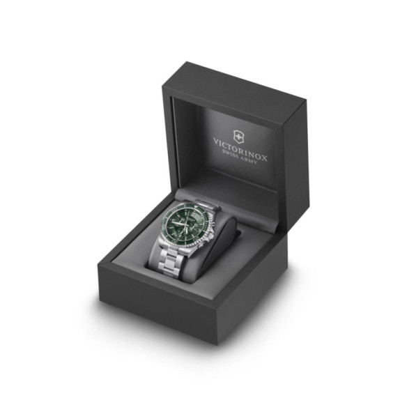 Victorinox Maverick Chronograph - Maverick