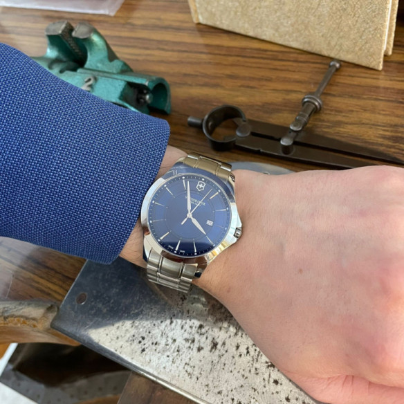 Victorinox Alliance Quartz - Alliance