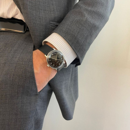 Junghans Max Bill Automatic - Junghans Max Bill 2