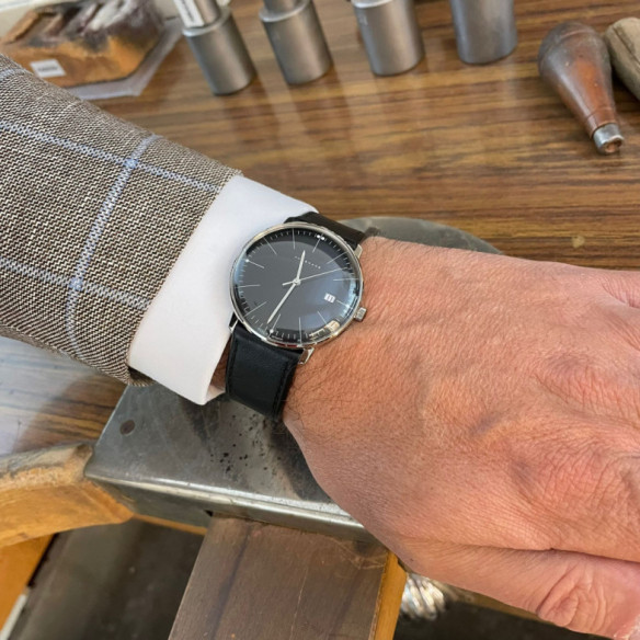 Junghans Max Bill Quartz - Junghans Max Bill