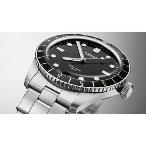 Oris Divers Sixty-Five 12H Calibre 400 - Oris Divers