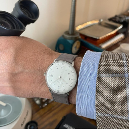 Junghans Max Bill Mega Solar - Junghans Max Bill 2
