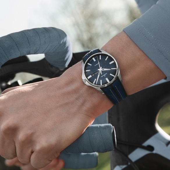 Junghans Meister S Auto - Junghans Meister