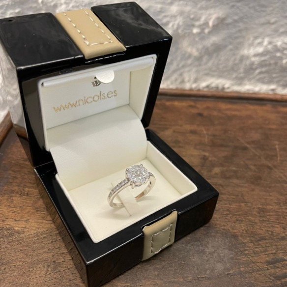Anillo Spring Love Oro Blanco 32810010015 - Anillos de Compromiso Rosetón