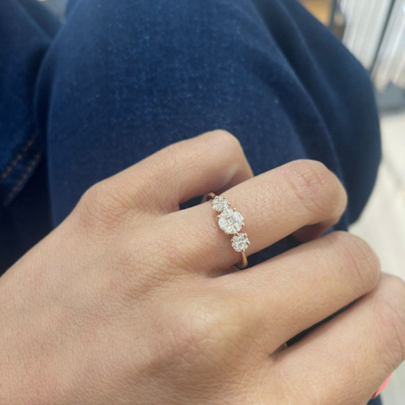 Anillo Diamantes Rosetón Diamond Classic - Talla Brillante