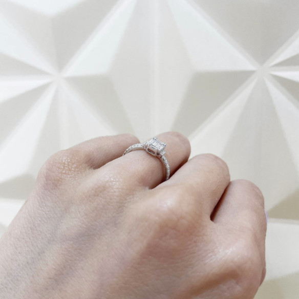 Anillo Diamantes Electra 0.58 Oro Blanco - Anillos Compromiso Aniversario