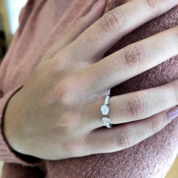 Anillo Pasión de Diamantes 0.50 - Talla Baguette