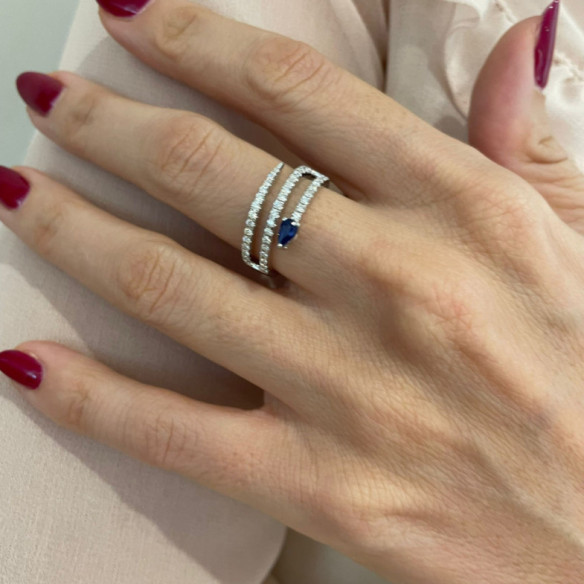 Anillo Diamantes y Zafiro Delicia - aniversario