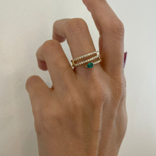 Delicia Diamond and Emerald Ring - Emerald rings 2