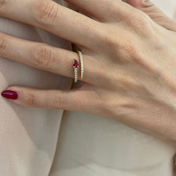 Anillo Rubí Delicia con Diamantes - Anelli di rubino