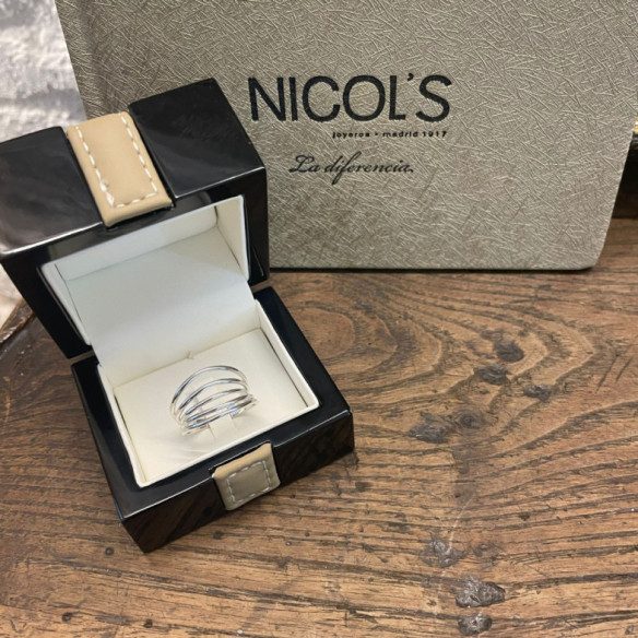 Minimalist Gold Ring 5  Wavy Lines - Golden rings without stones