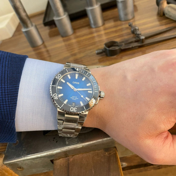 Oris Calibro data Aquis 400 - Oris Aquis