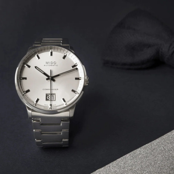 Mido Commander Big Date - Commander
