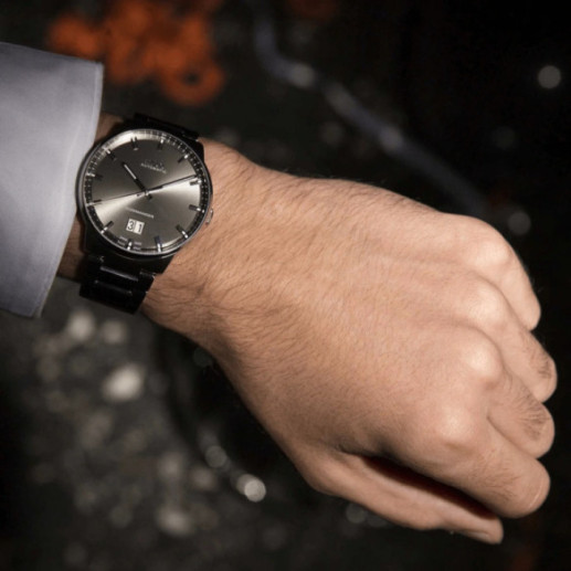 Mido Commander Big Date - Commander 2
