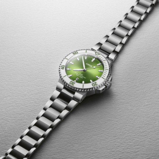 Oris Aquis Date 41.5 Taste of Summer - Oris Aquis 2