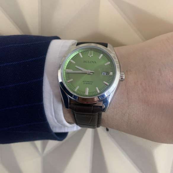 Bulova Classic Surveyor Mecha Classic 39mm - Bulova Novedades