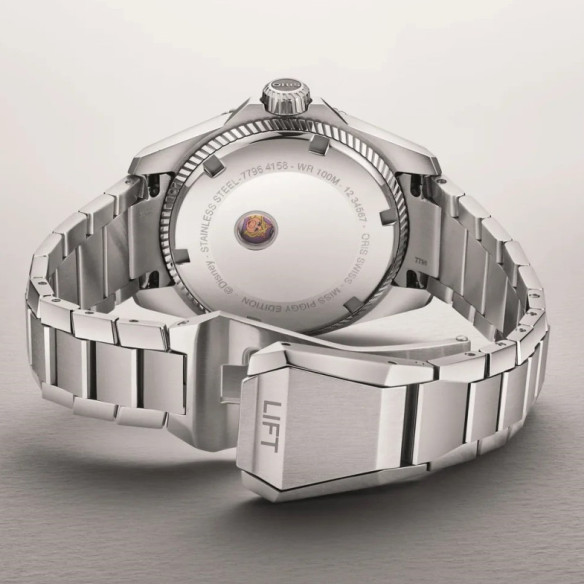 Oris Propilot X Miss Piggy - Oris