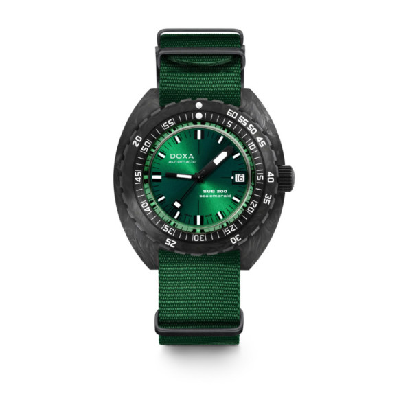Doxa Sub 300 Carbon Sea Emerald - DOXA