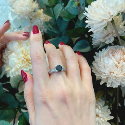 Anillo Diamante Negro Madonna Black Power 2.01Ct - Talla Brillante 2