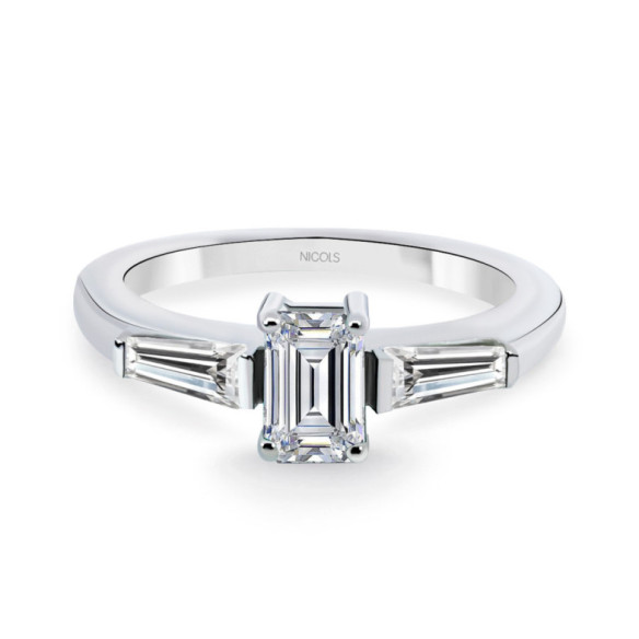 Anillo Diamantes Electra 0.70 - Talla Esmeralda