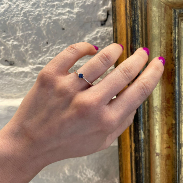 Anillo Solitario Zafiro Isabella 0.20Ct - Bagues en saphir