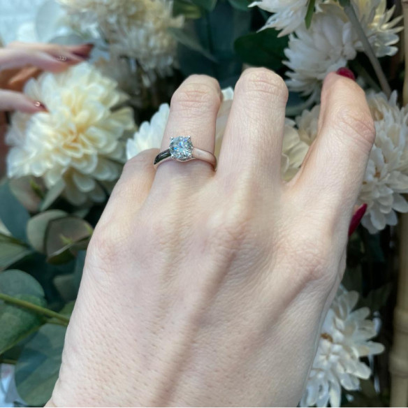 Anillo Compromiso Megan Oro Blanco Diamante 1.15Ct - Talla Brillante