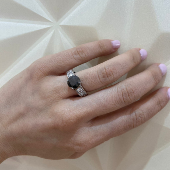Anillo Diamante Negro Amelie - Alta Joyería