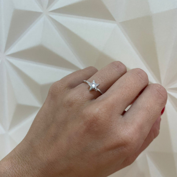 Anillo Solitario Estrella 0.08 - aniversario