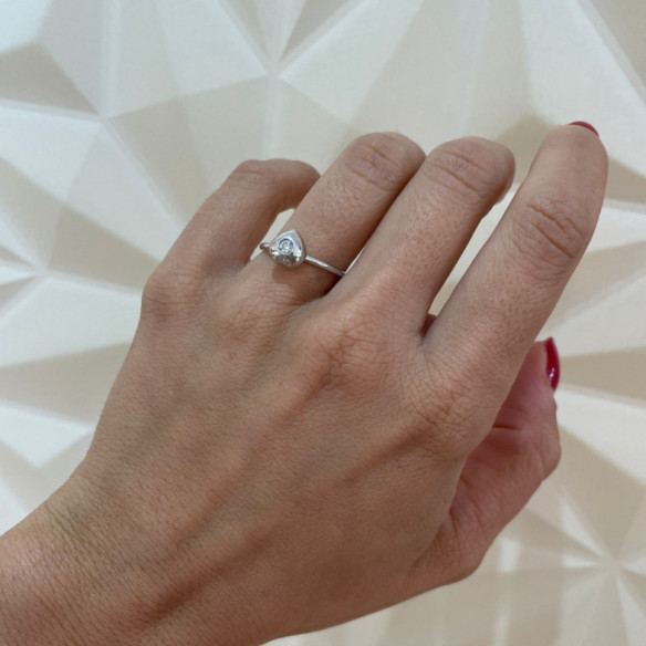 Solitaire Ring 0.08ct Heart - Heart Cut