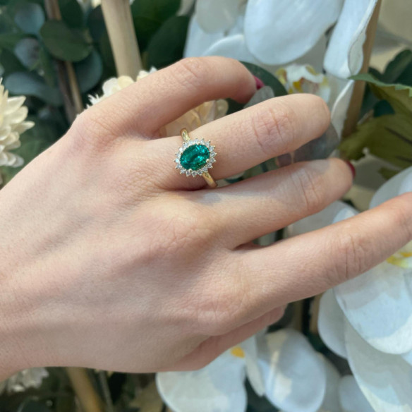 Dalia Emerald Ring 1.30 Yellow Gold - Anniversary Rings