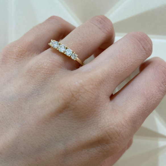 Anillo Diamantes Eloise 0.55 Oro Amarillo - Cinquillo de Diamantes