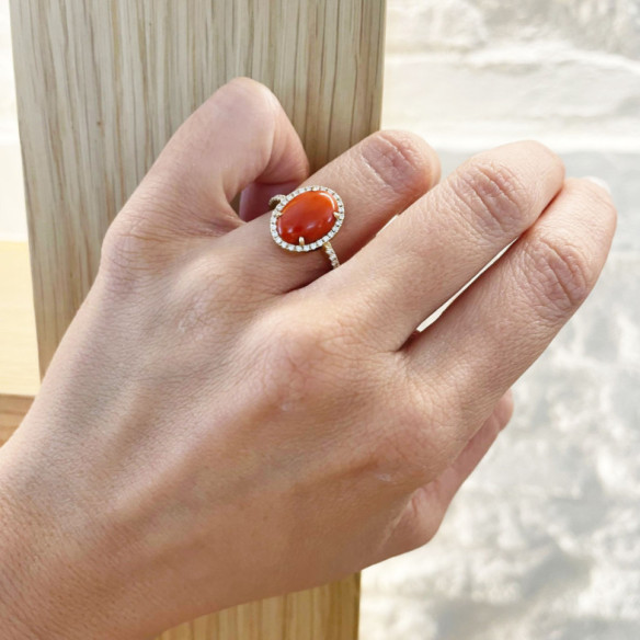 Coral Oval RED VELVET Ring 14X11MM - Yellow Gold Modern Rings