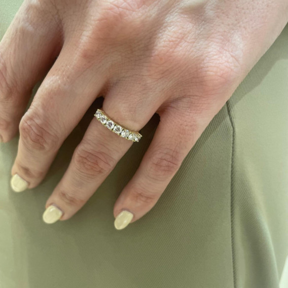 Alianza Diamantes 0.70 Eloise Line Oro Amarillo - Brilhante