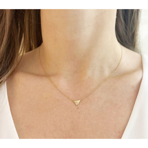 Collar Triángulo Diamante Oro Amarillo Always - Collares de Diamantes 2