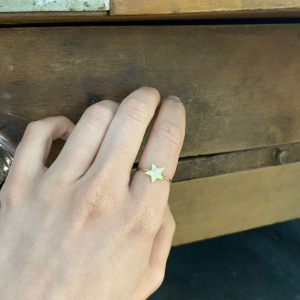 Anillo Estrella Diamante Oro Amarillo Always - diseños actuales