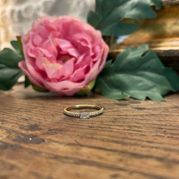 Anillo Diamantes Delphina 0.18 Talla Esmeralda Oro Amarillo - Talla Esmeralda