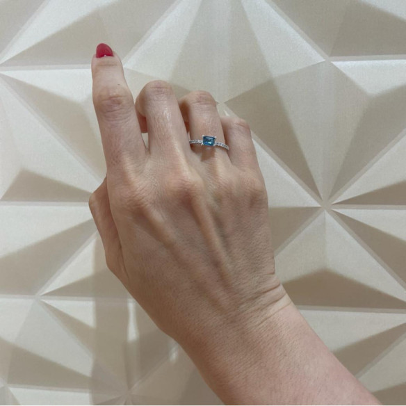 Anillo Topacio London Delphina Diamantes Oro Blanco - Ringe andere Edelsteine