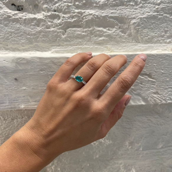 Anillo Esmeralda oval Lolita 1.20 - Grüne Verlobungsringe
