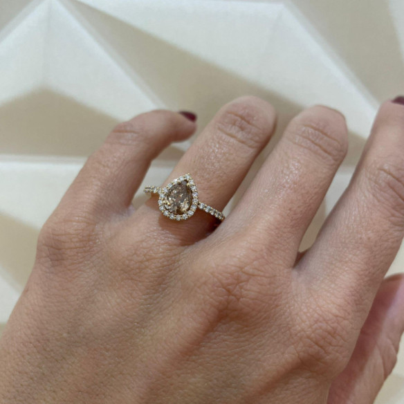 Pear Solitaire Diamond Ring 0.96 Carat - Talla Pera