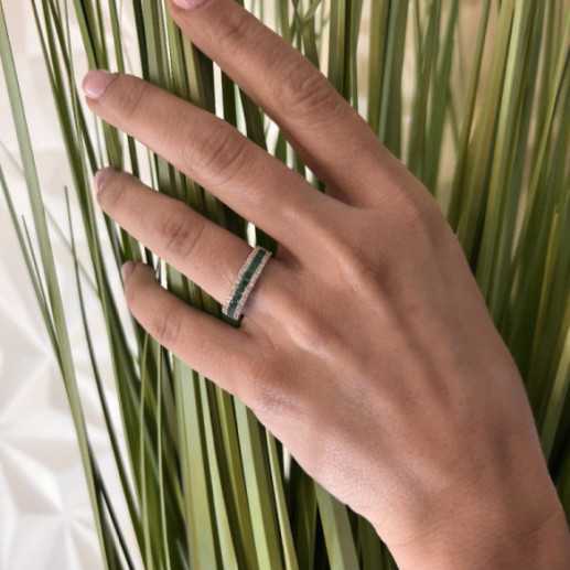 Emerald Princess Ring et Amelia Diamonds 0.30 - LES ANNEAUX 2