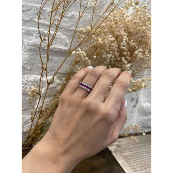 Anillo Rubíes y Diamantes Baguette Amelia 0.30 - Alianzas de Compromiso